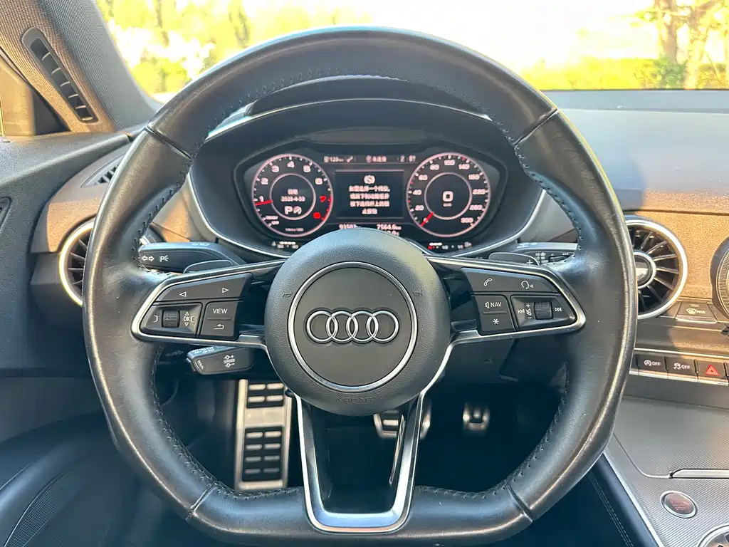 Audi TT 2017 — фото 5
