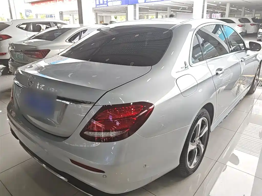 Mercedes-Benz E-Class 2019 — фото 7