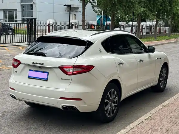 Maserati Levante 2018