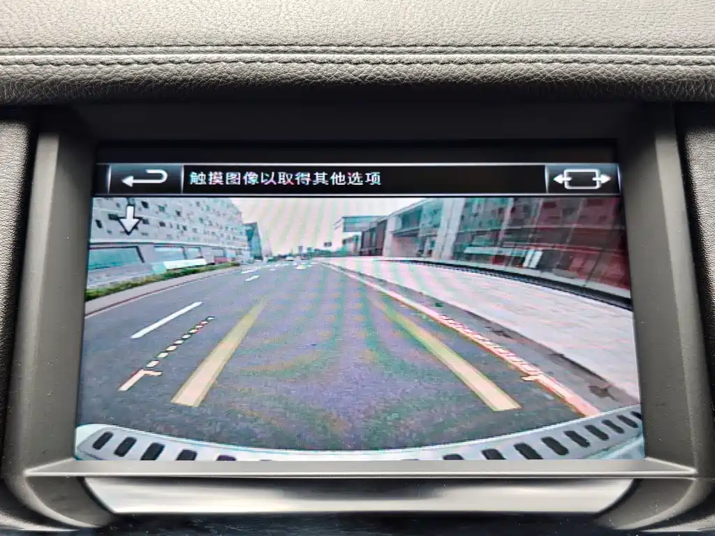 Land Rover Discovery 2014 — фото 13