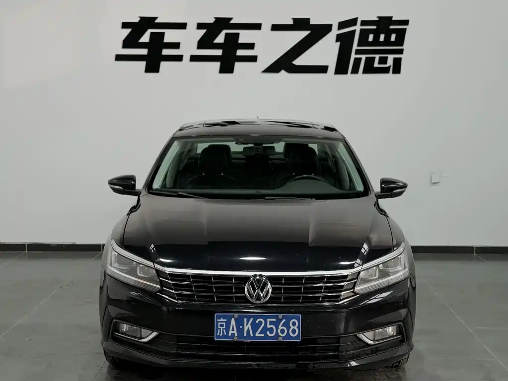 Volkswagen Passat 2017 — фото 3