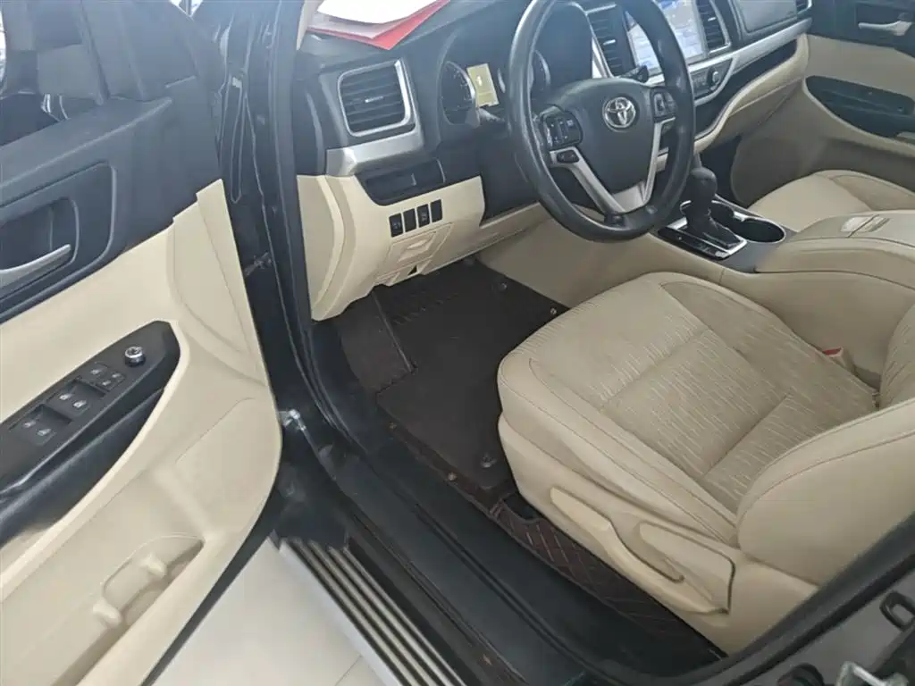 Toyota Highlander 2019 — фото 16