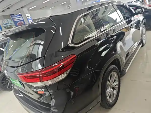 Toyota Highlander 2018