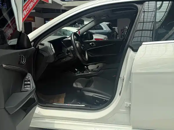 BMW 2 Series 2023