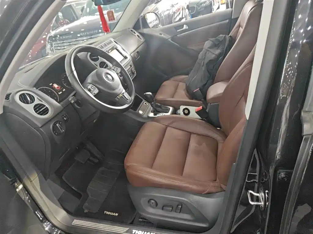 Volkswagen Tiguan 2016 — фото 15
