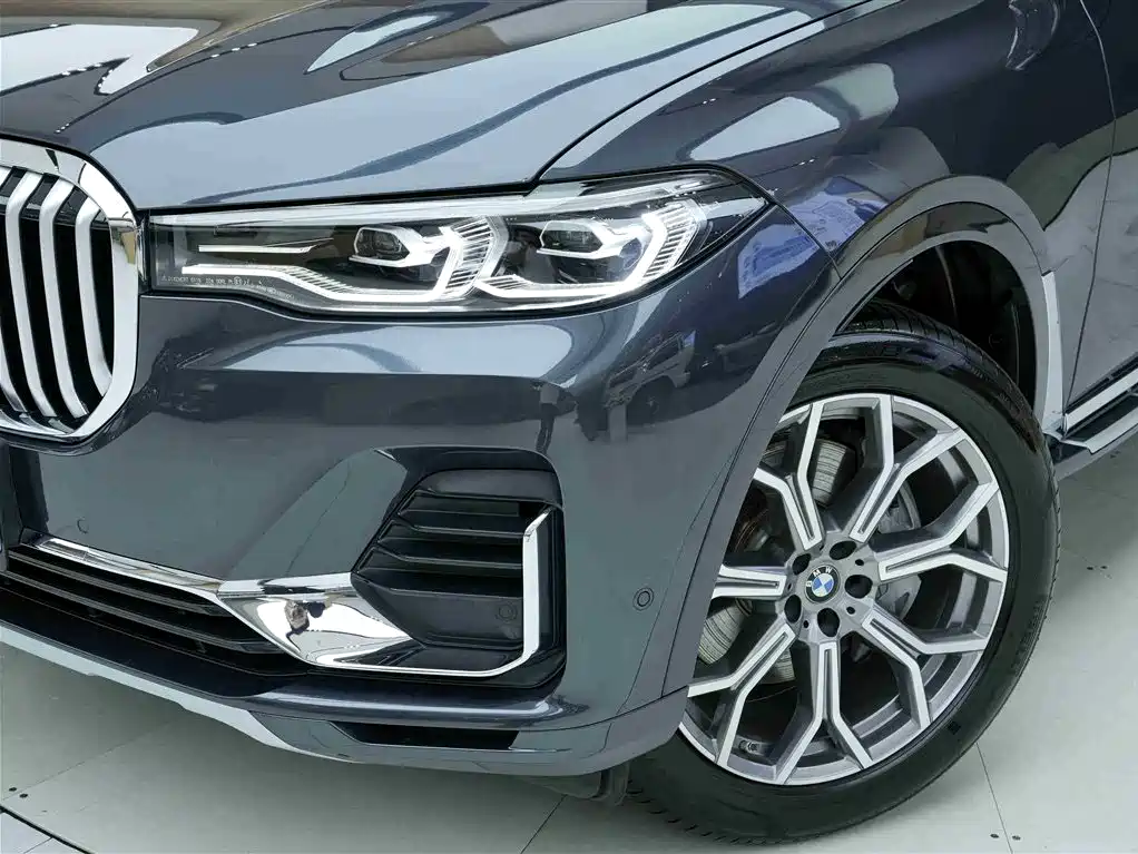 BMW X7 2022 — фото 17