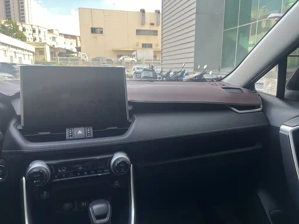 Toyota Wildlander 2020 — фото 11