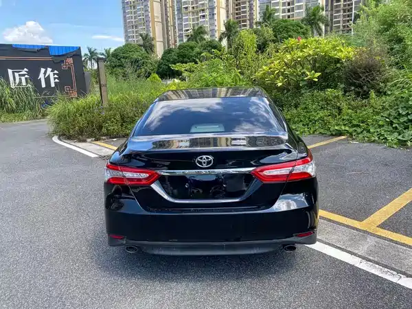 Toyota Camry 2018