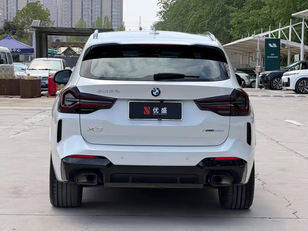 BMW X3 2022 — фото 11