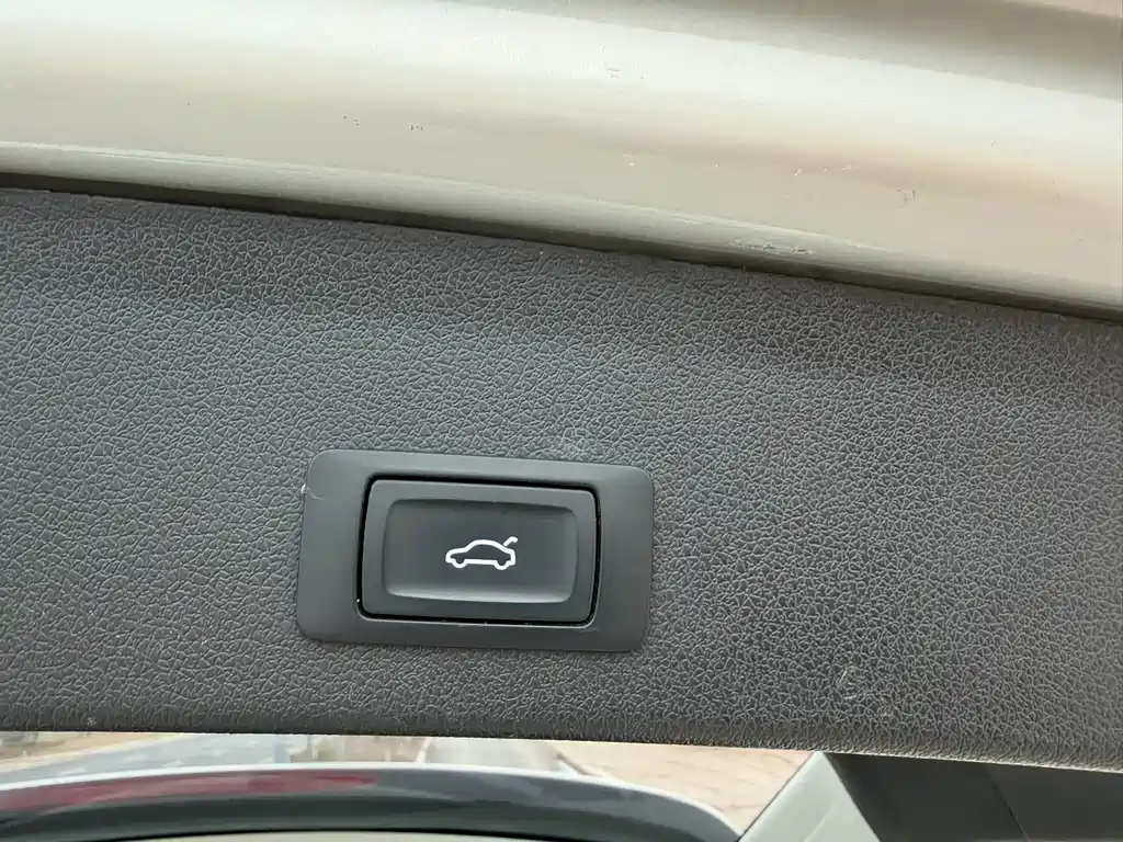 Audi Q5 2017 — фото 20