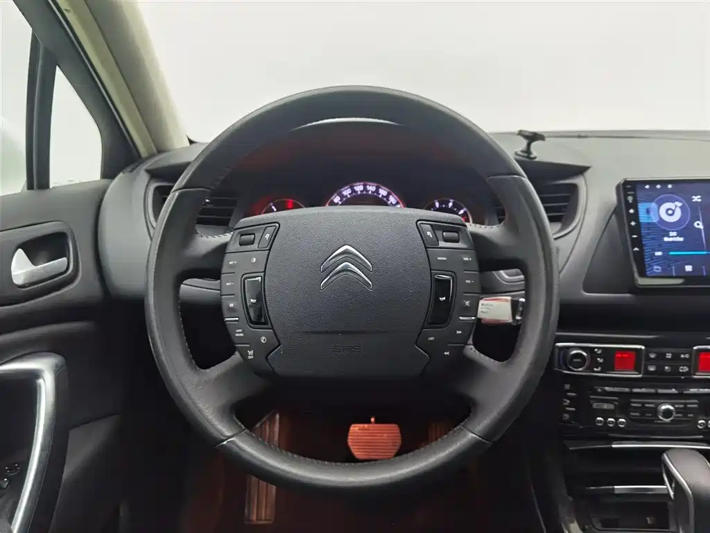 Citroen C5 2014 — фото 11