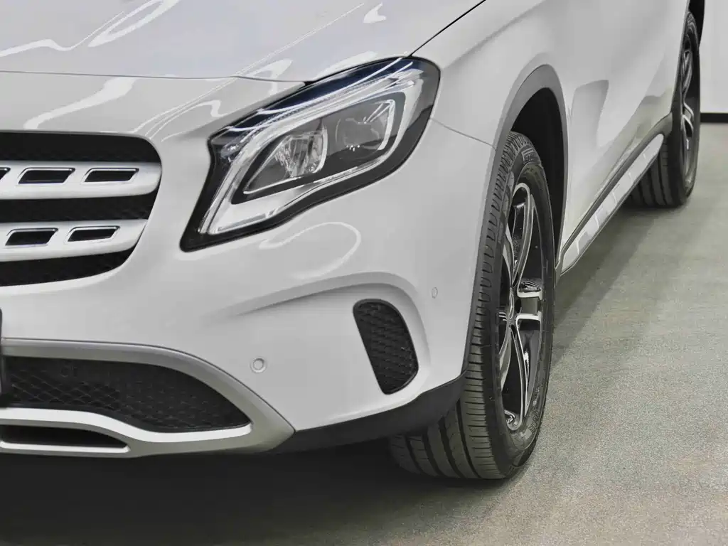 Mercedes-Benz GLA 2019 — фото 16