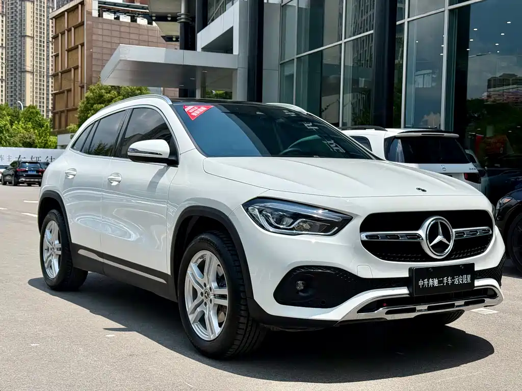 Mercedes-Benz GLA 2023 — фото 3