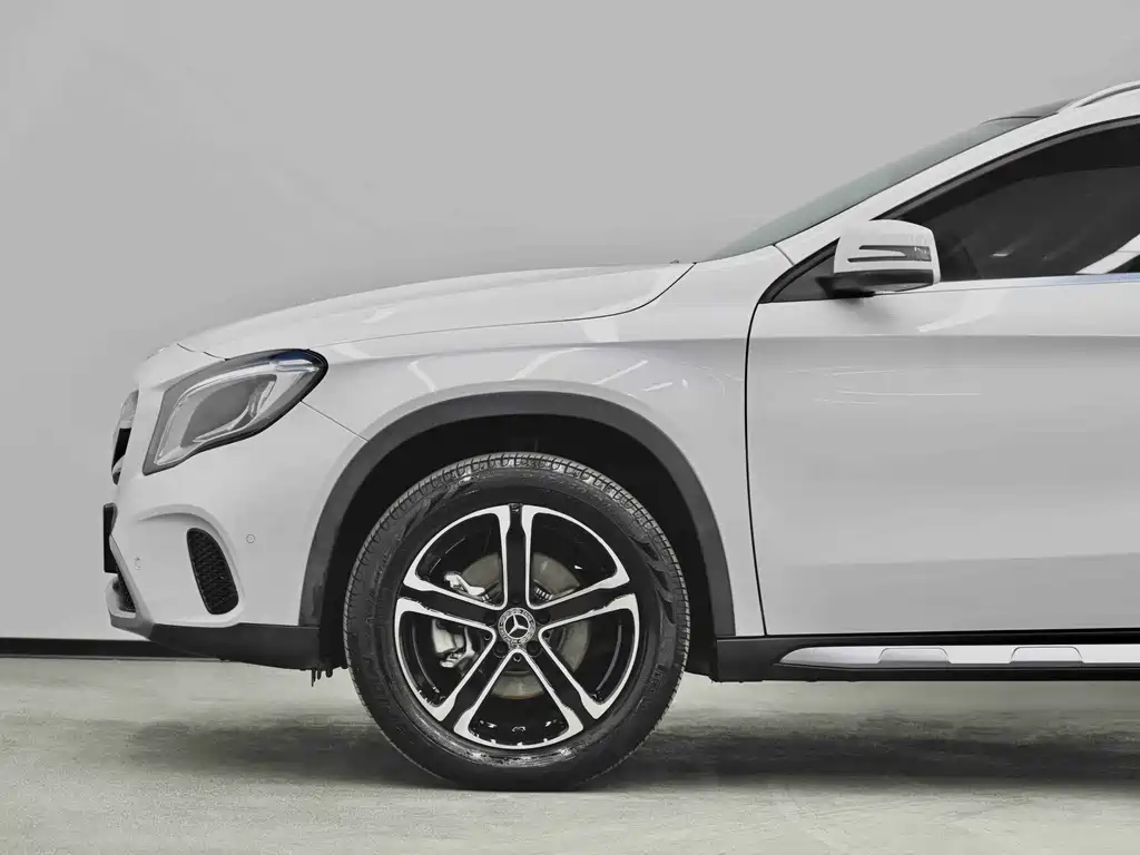Mercedes-Benz GLA 2019 — фото 17