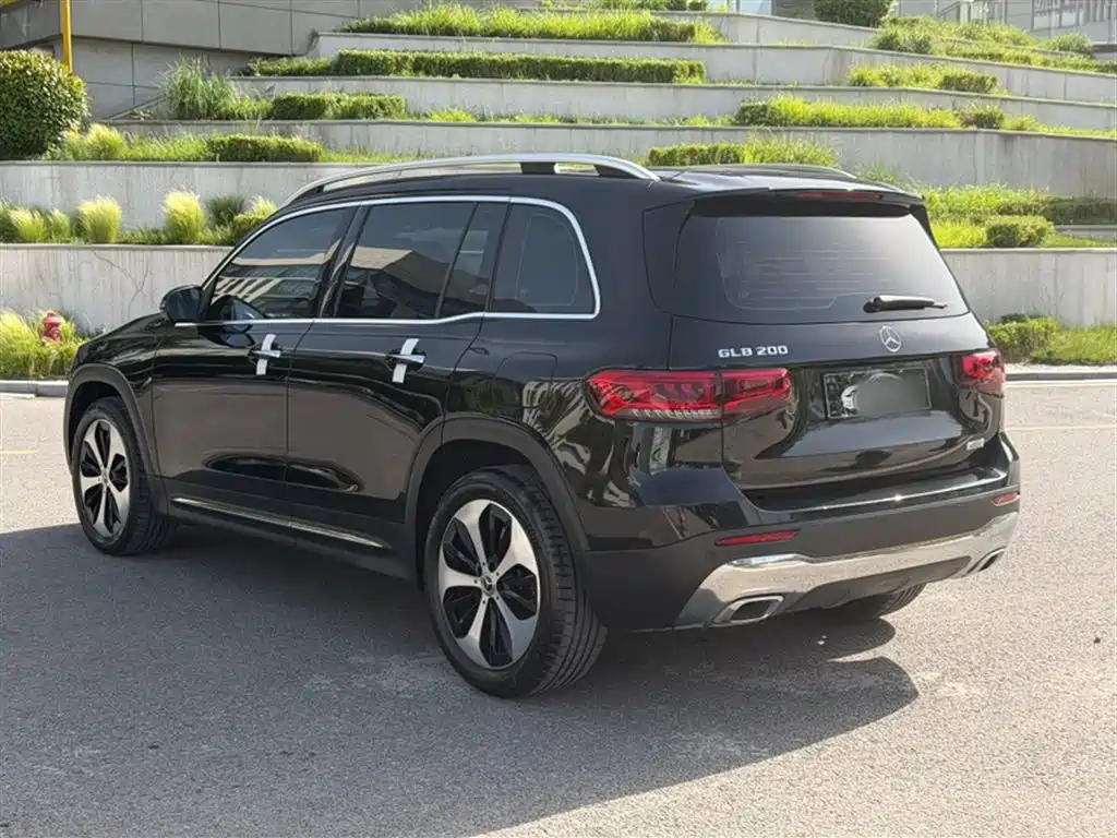 Mercedes-Benz GLB 2022 — фото 15