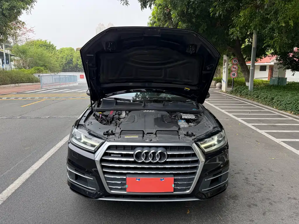 Audi Q7 2016 — фото 14