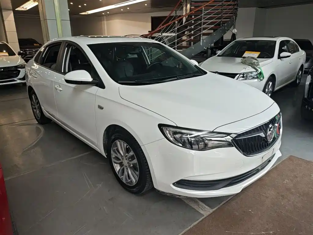 Buick Excelle 2020 — фото 4