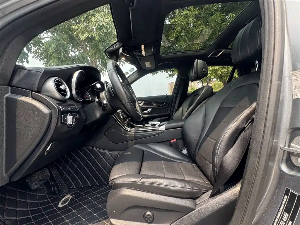 Mercedes-Benz GLC 2019