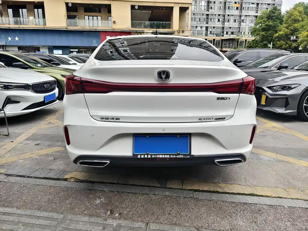 Changan Eado 2023 — фото 16