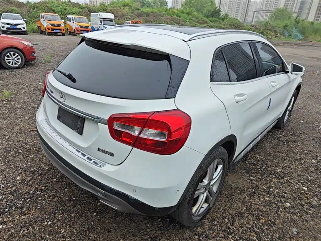 Mercedes-Benz GLA 2017 — фото 7