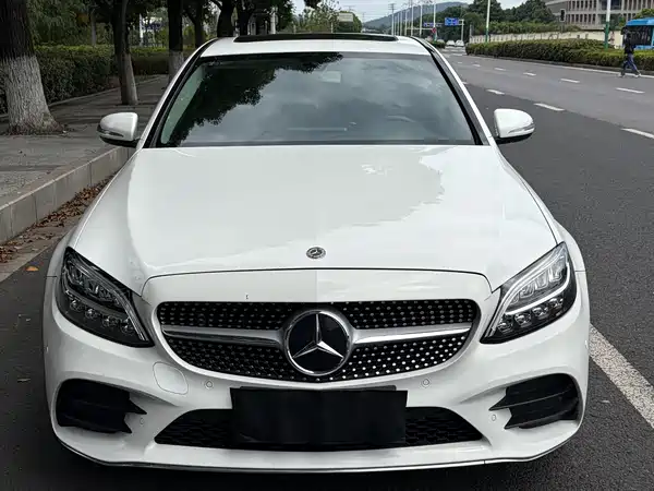 Mercedes-Benz C-Class 2019