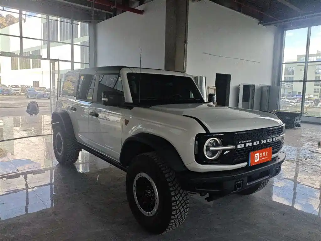 Ford Bronco 2026
