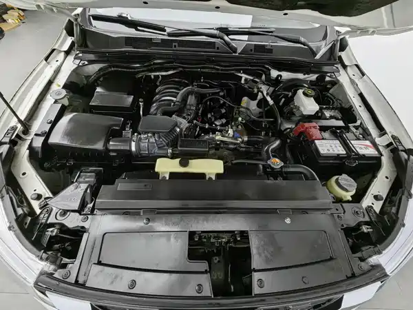 Nissan Terra 2018