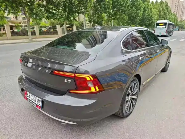 Volvo S90 2020