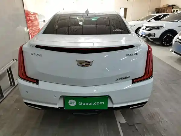 Cadillac XTS 2018