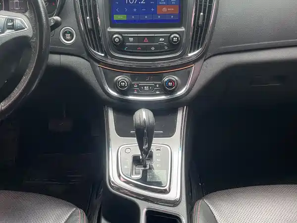 Baojun 560 2016