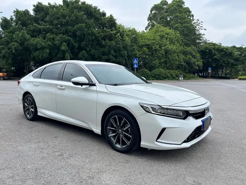 Honda Inspire 2022 — фото 3