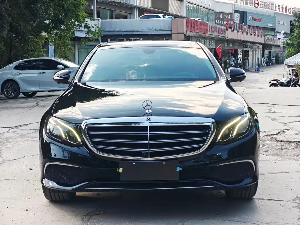 Mercedes-Benz E-Class 2020 — фото 2