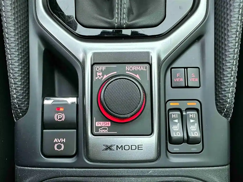 Subaru Forester 2022 — фото 13