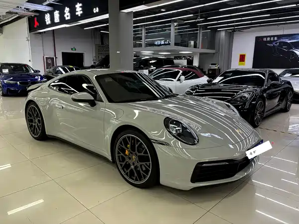 Porsche 911 2022