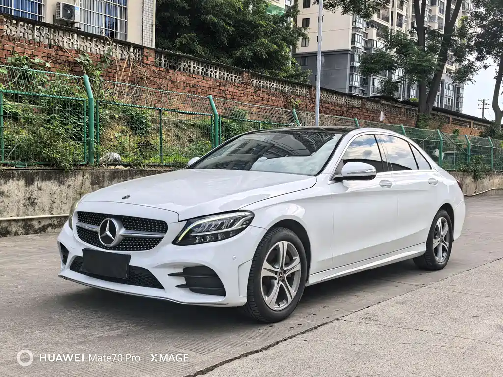 Mercedes-Benz C-Class 2021