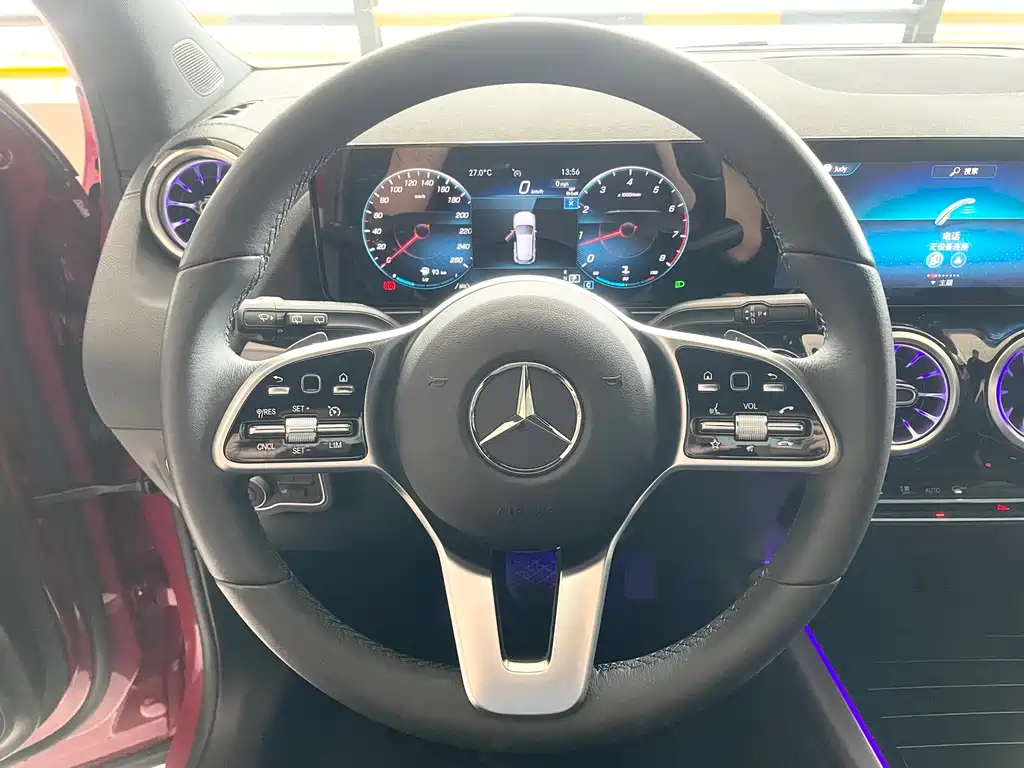 Mercedes-Benz GLA 2023 — фото 11
