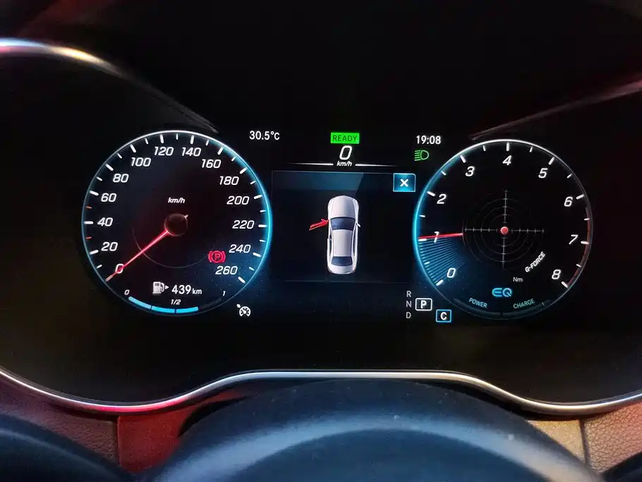 Mercedes-Benz C-Class 2019 — фото 14
