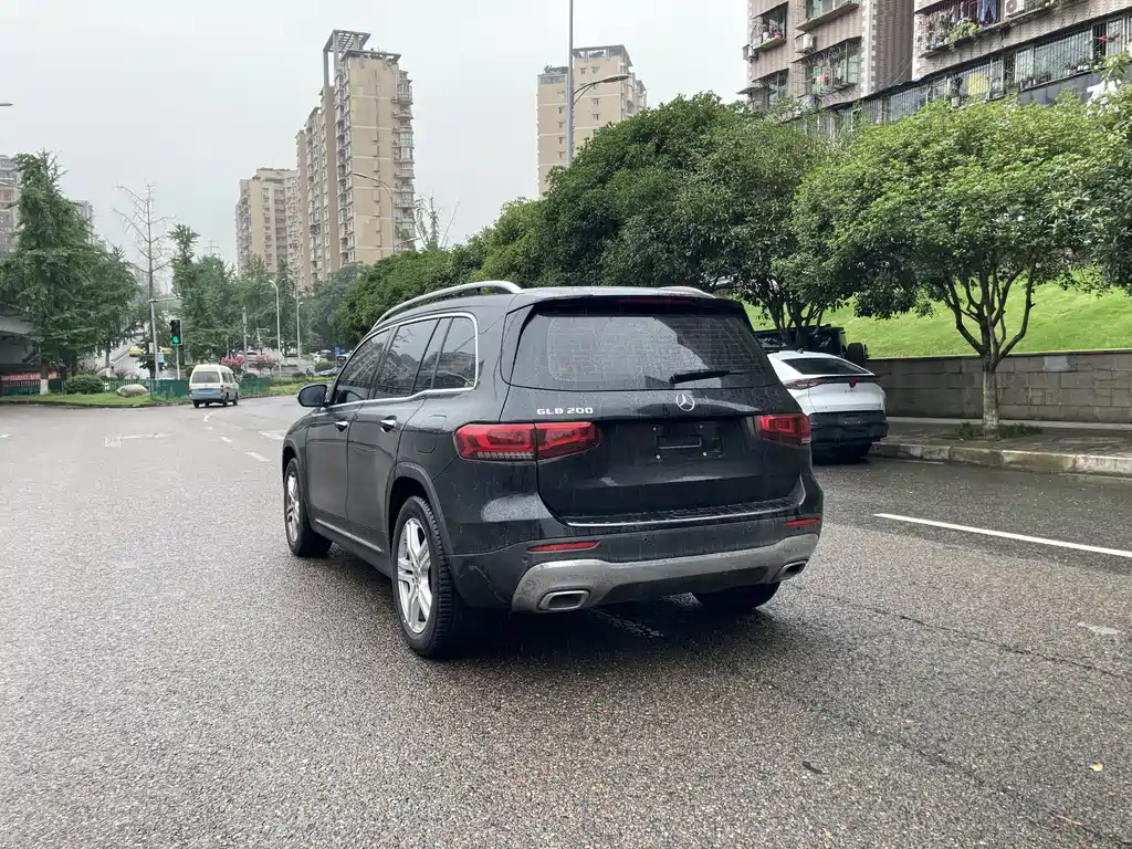 Mercedes-Benz GLB 2022 — фото 14