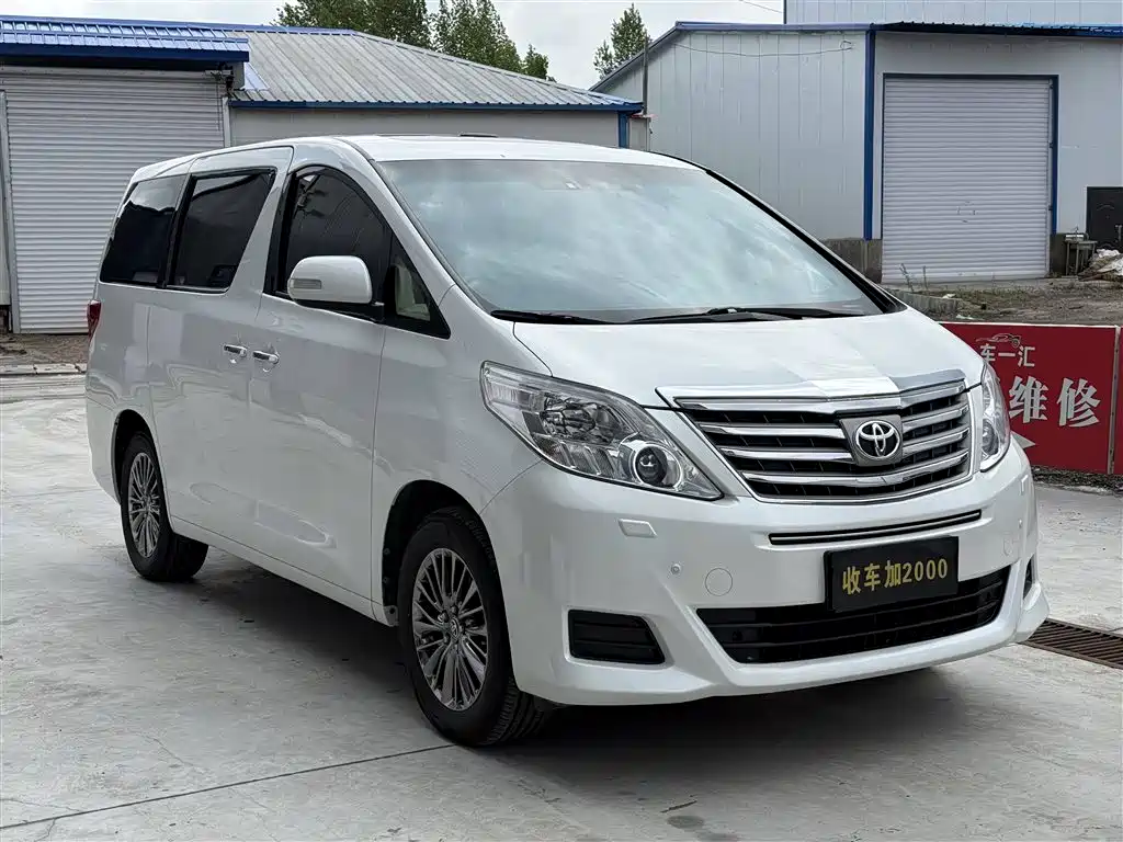 Toyota Alphard 2011 — фото 3