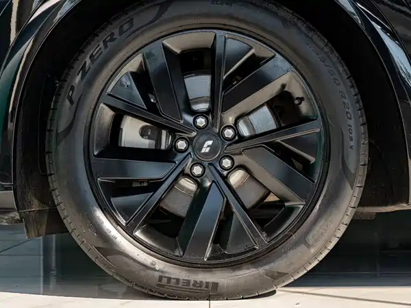 Li Auto L7 2023