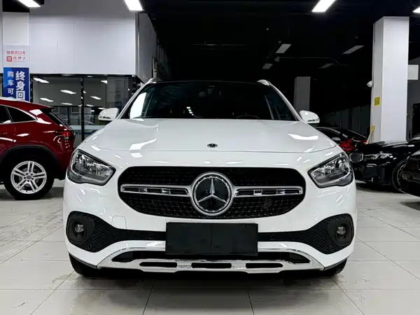 Mercedes-Benz GLA 2022