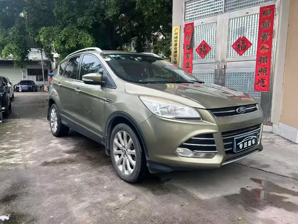 Ford Kuga 2015