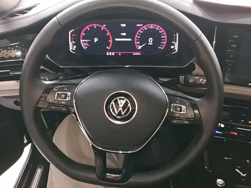 Volkswagen Passat 2021 — фото 11