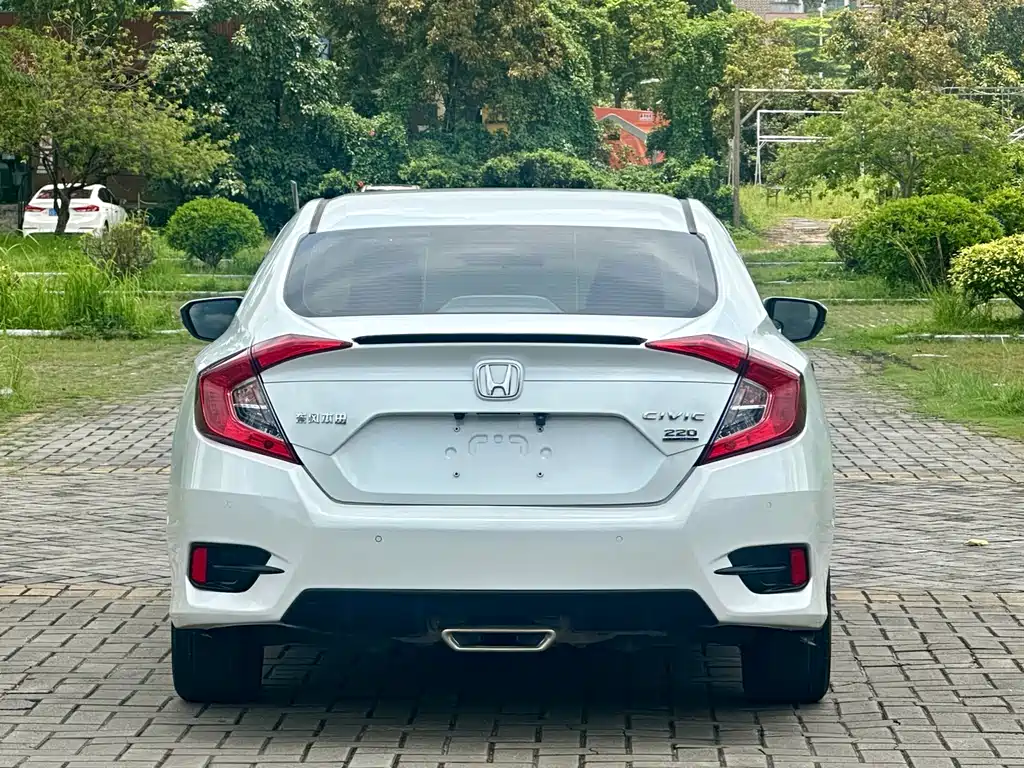 Honda Civic 2020 — фото 5