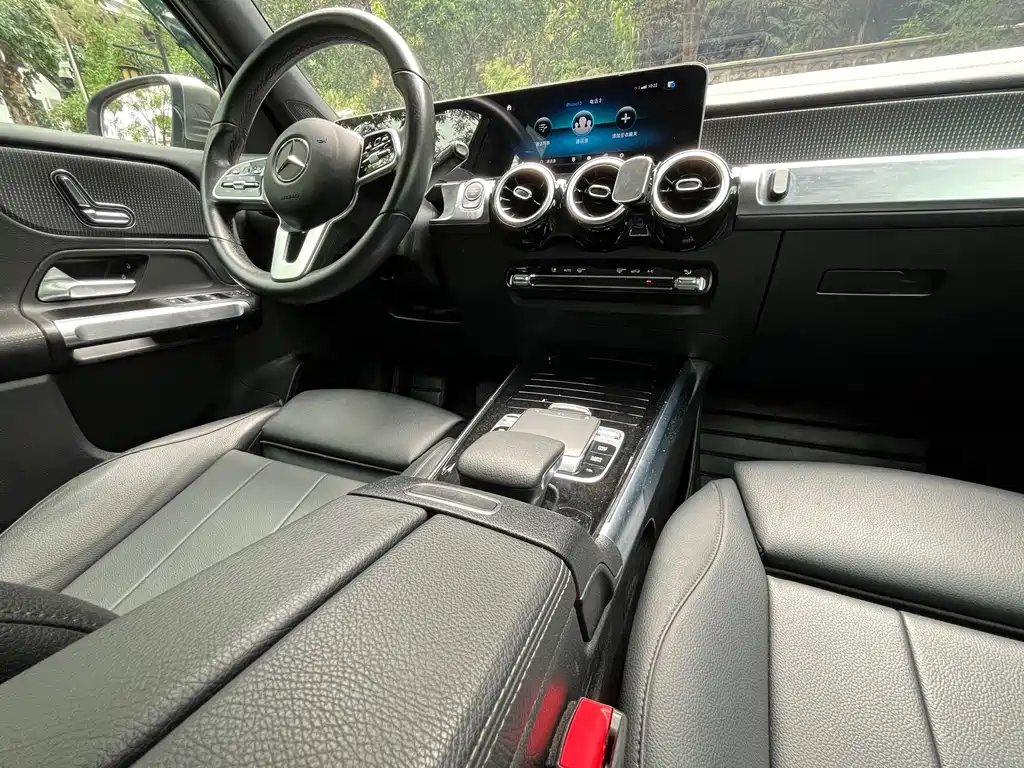 Mercedes-Benz GLB 2020 — фото 17