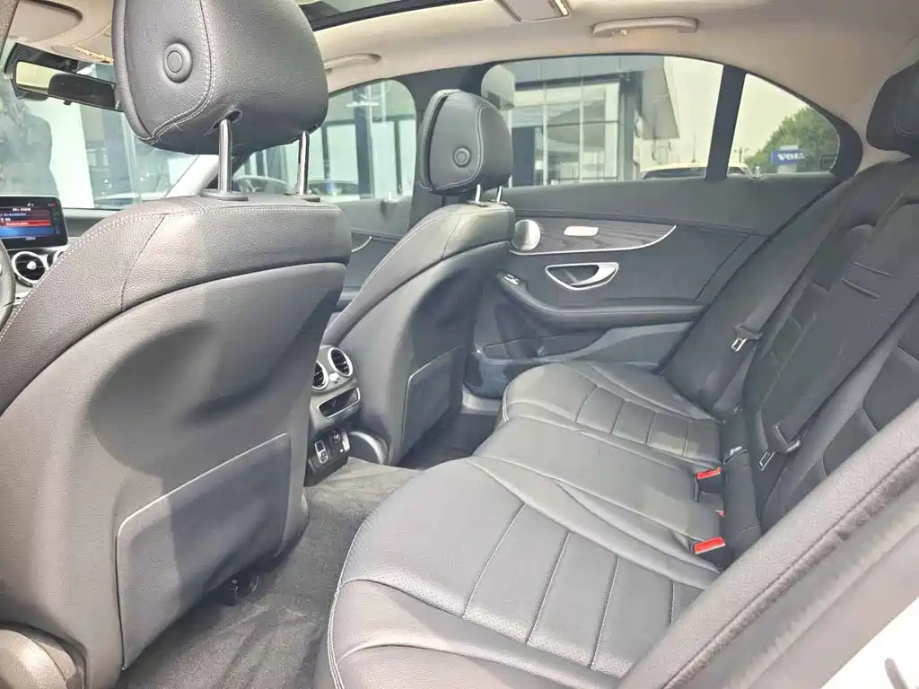 Mercedes-Benz C-Class 2021 — фото 10