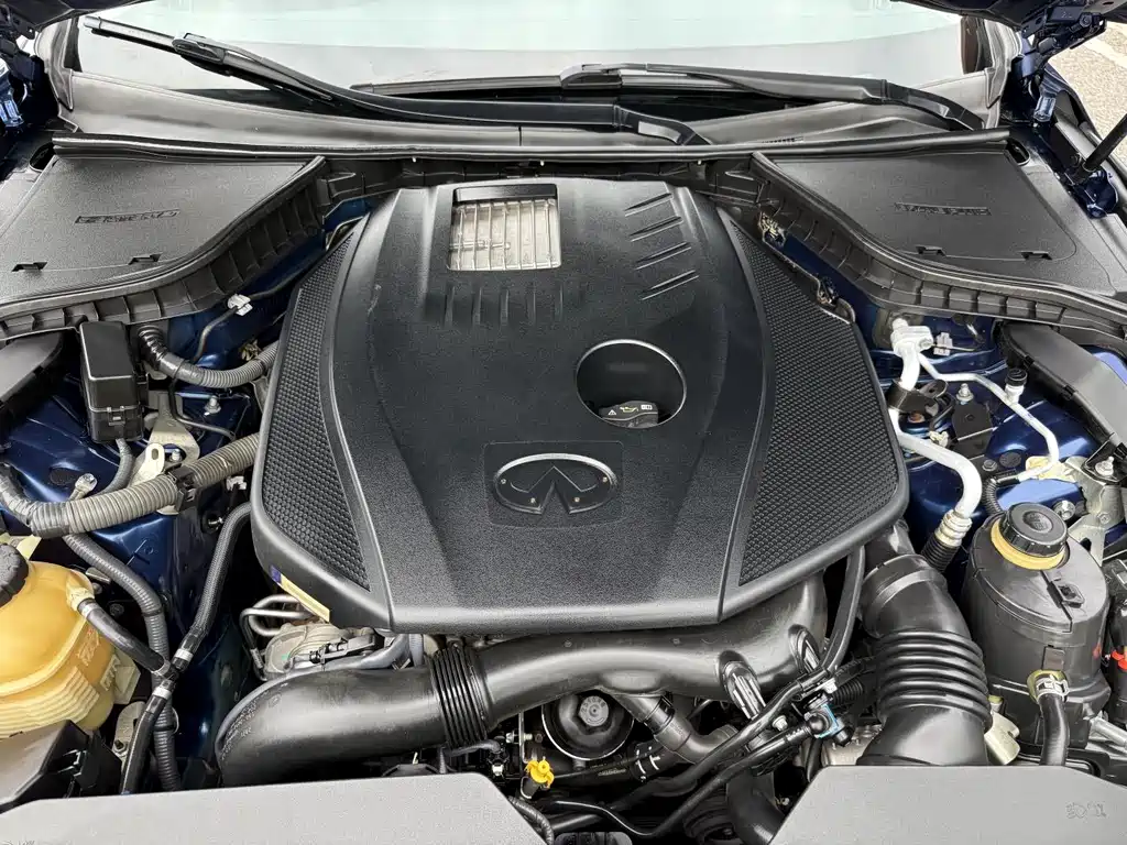 Infiniti Q50L 2016 — фото 25