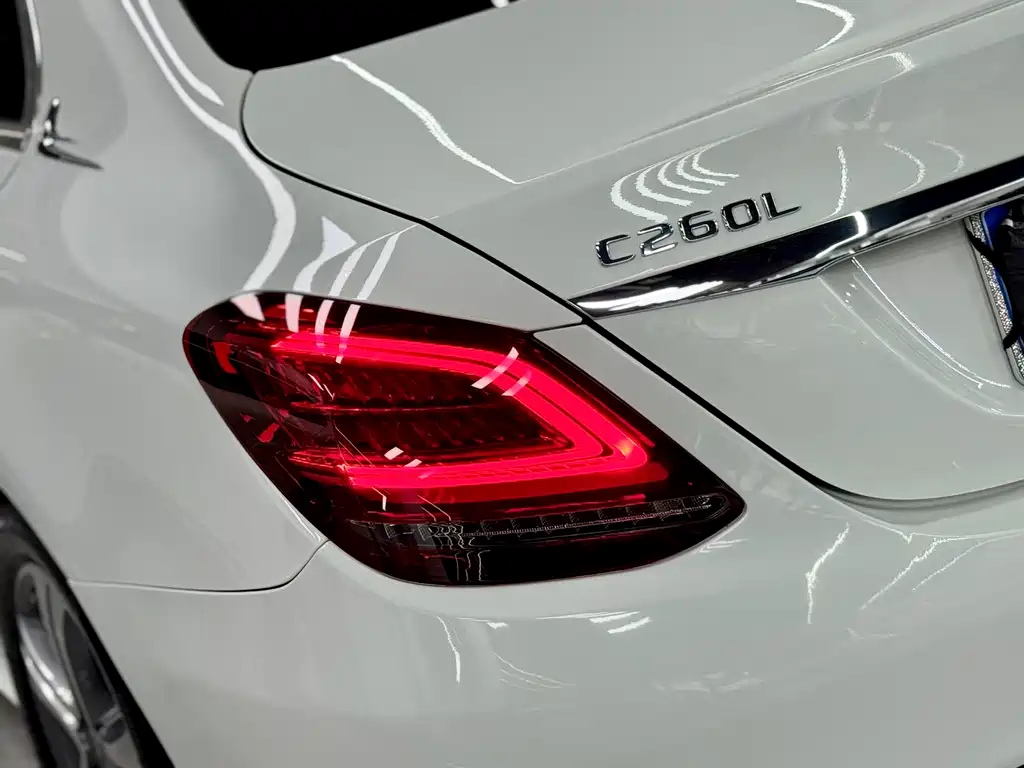 Mercedes-Benz C-Class 2019 — фото 41