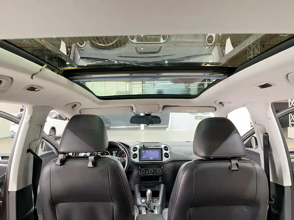 Volkswagen Tiguan 2017 — фото 20