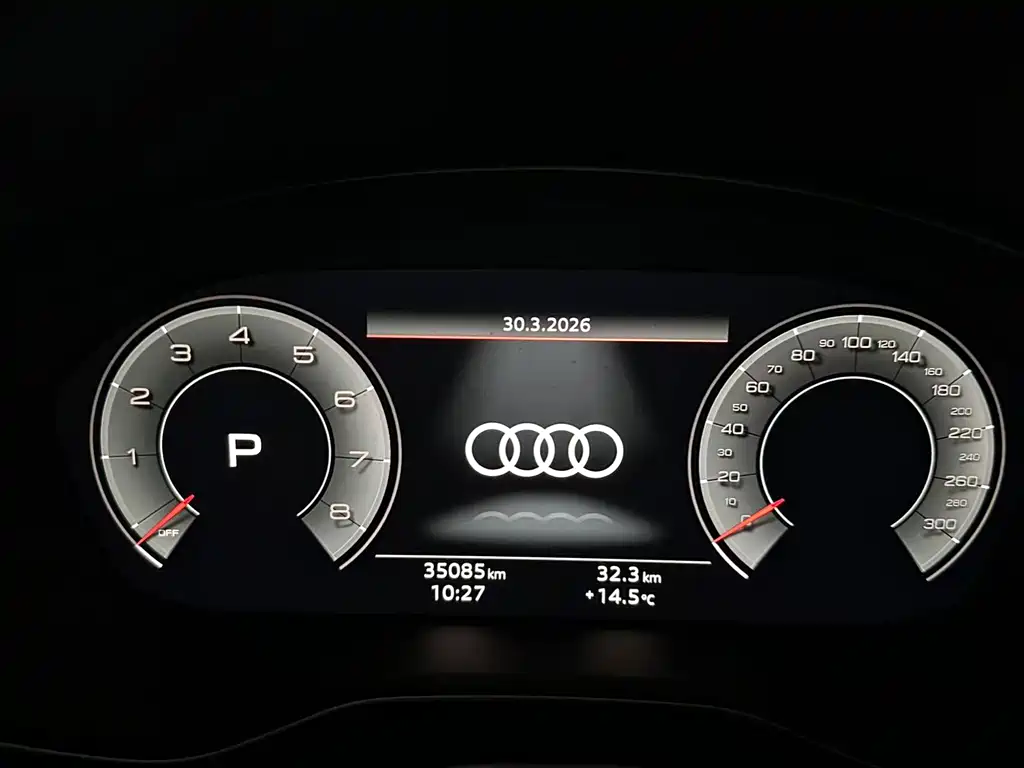 Audi A4L 2022 — фото 10